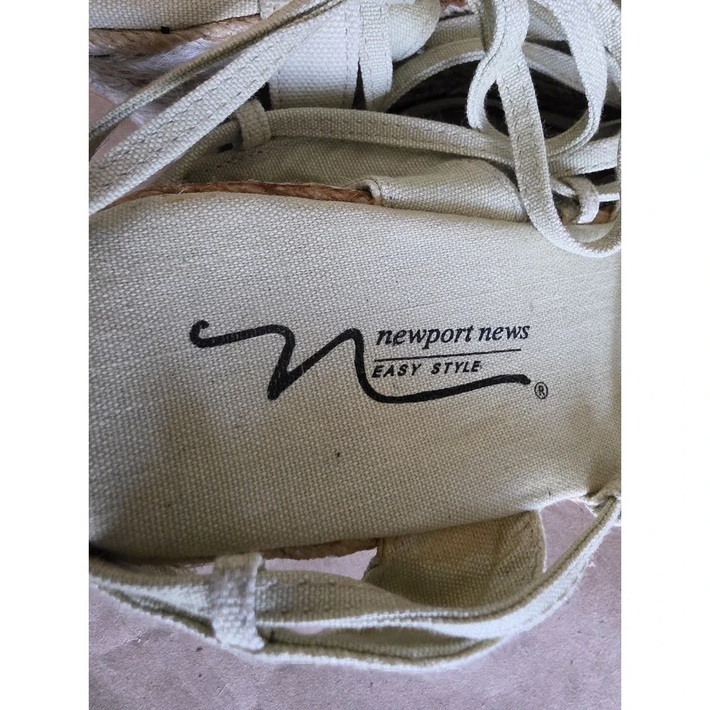 Newport News Espadrille Wedge Heels Size 8 Women Pale Green Resort Shoes